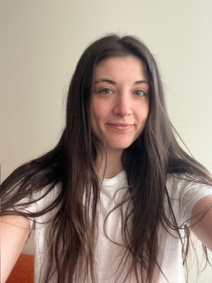 Paula zoekt een Kamer / Studio in Brugge